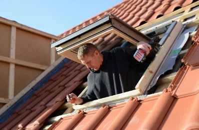 Pose de fenêtres de toit Velux à Encausse
